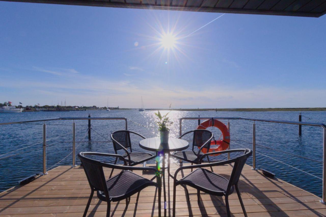 Hausboot Fjord Lacerta Mit Dachterrasse In Wendtorf Kültér fotó